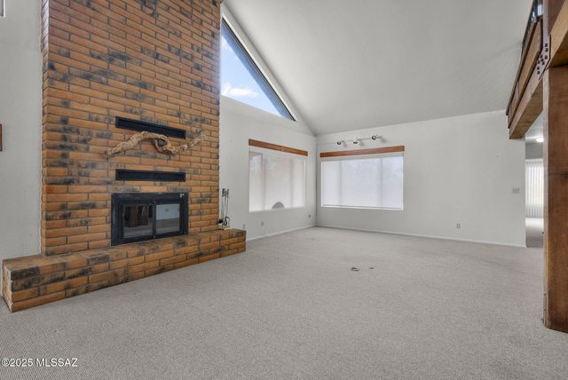 108 Stoddard Way, Patagonia, AZ 85624