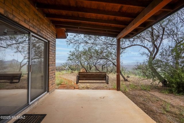 108 Stoddard Way, Patagonia, AZ 85624