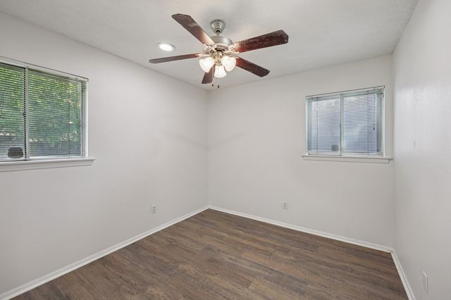 4720 South Drive W, Fort Worth, TX 76132