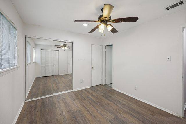 4720 South Drive W, Fort Worth, TX 76132