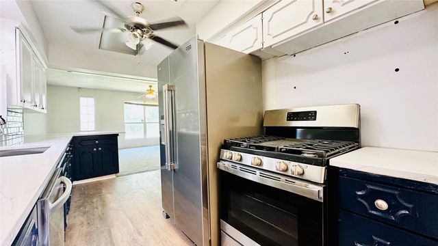 4720 South Drive W, Fort Worth, TX 76132