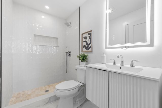 167 Albion St, Somerville, MA 02144
