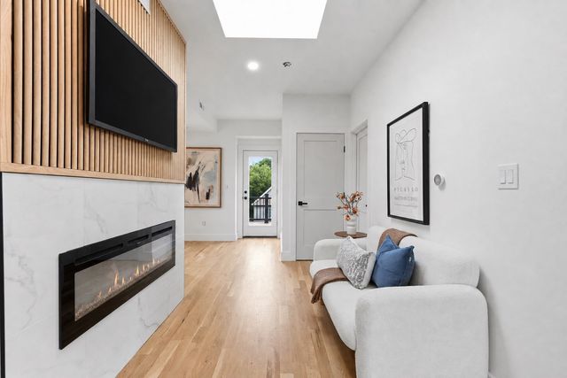167 Albion St, Somerville, MA 02144