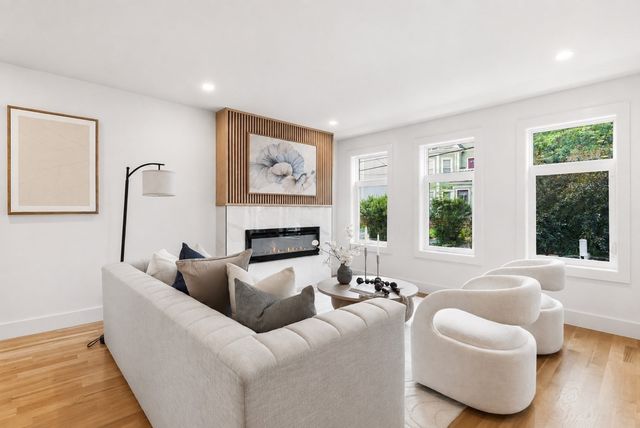 167 Albion St, Somerville, MA 02144