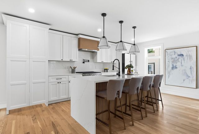 167 Albion St, Somerville, MA 02144