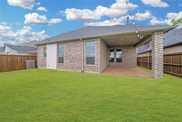 2513 Silver Leaf Drive, Northlake, TX 76226