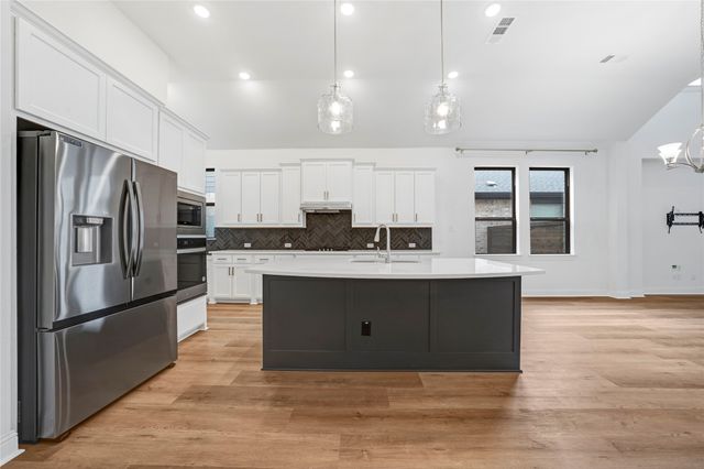 2513 Silver Leaf Drive, Northlake, TX 76226