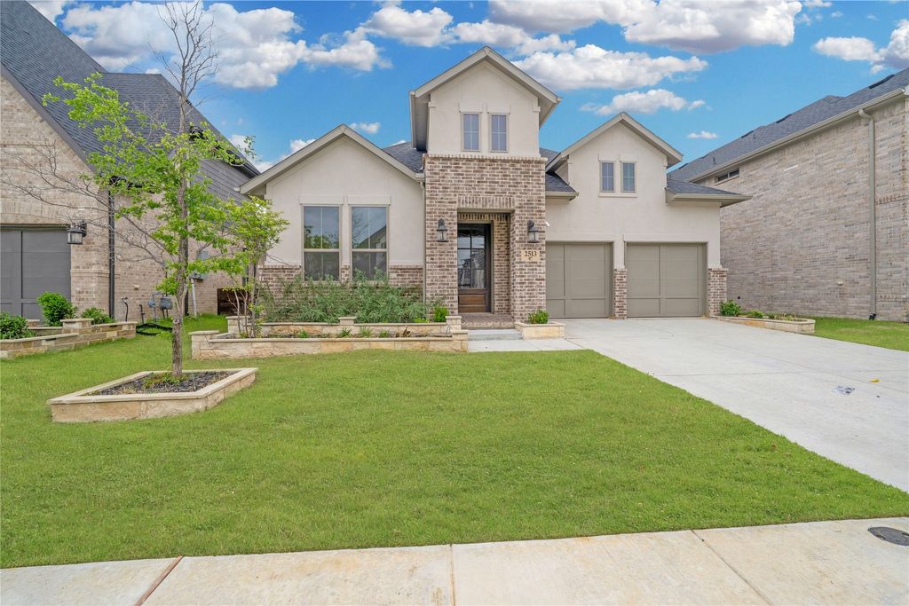 2513 Silver Leaf Drive, Northlake, TX 76226
