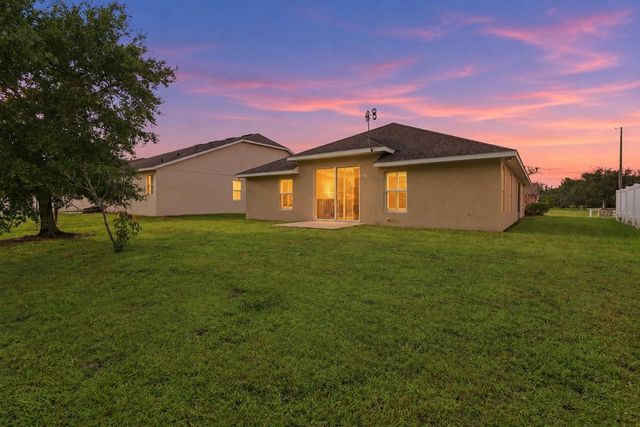 2621 EAGLE CLIFF DRIVE, Kissimmee, FL 34746