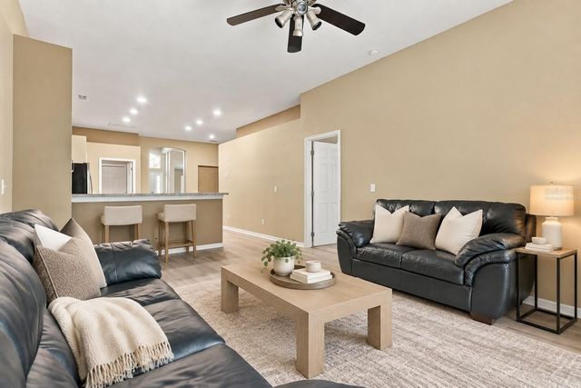 2621 EAGLE CLIFF DRIVE, Kissimmee, FL 34746