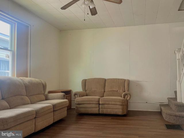 164 E COLLEGE AVE, Frostburg, MD 21532