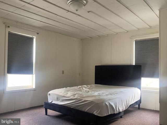 164 E COLLEGE AVE, Frostburg, MD 21532