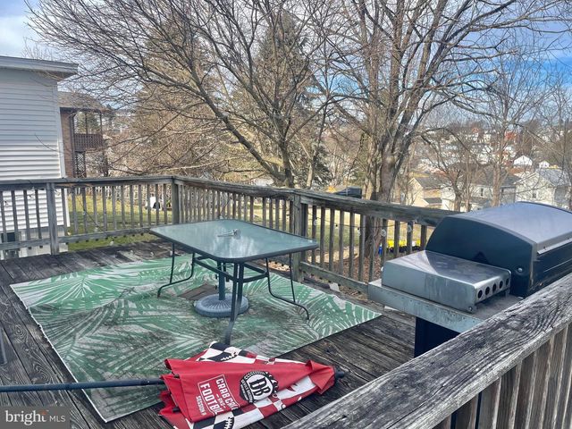 164 E COLLEGE AVE, Frostburg, MD 21532