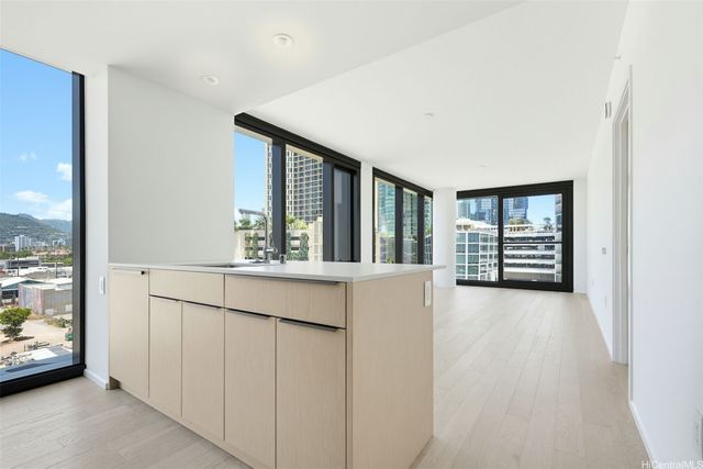 333 Ward Avenue 634, Honolulu, HI 96814