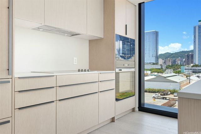 333 Ward Avenue 634, Honolulu, HI 96814