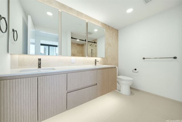 333 Ward Avenue 634, Honolulu, HI 96814
