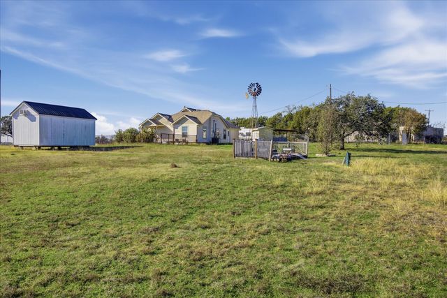 4806 S Fm 200, Nemo, TX 76070