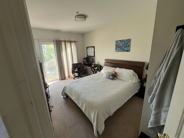1021 Maiden Lane, Ann Arbor, MI 48105