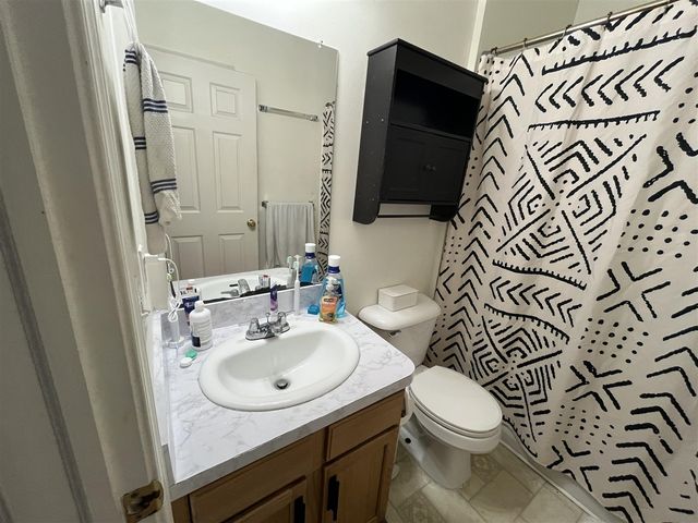 1021 Maiden Lane, Ann Arbor, MI 48105