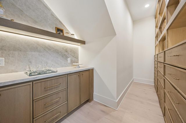 10726 Marsha Lane, Houston, TX 77024