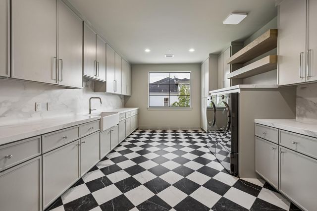 10726 Marsha Lane, Houston, TX 77024