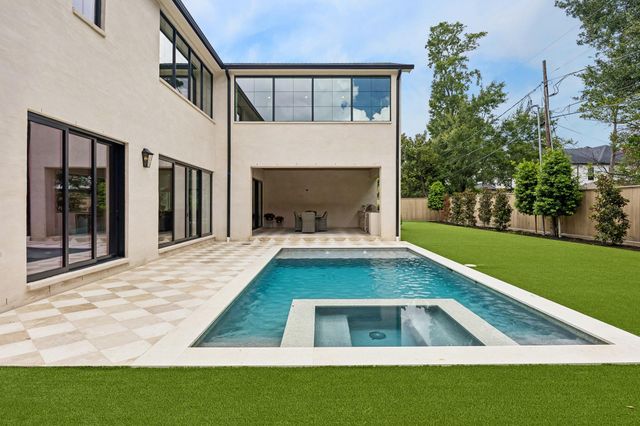 10726 Marsha Lane, Houston, TX 77024