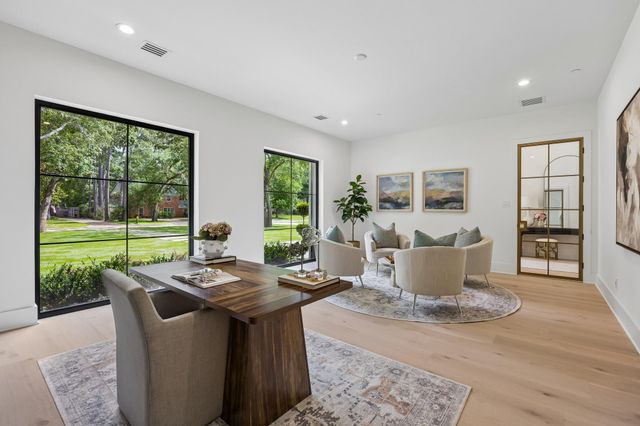 10726 Marsha Lane, Houston, TX 77024
