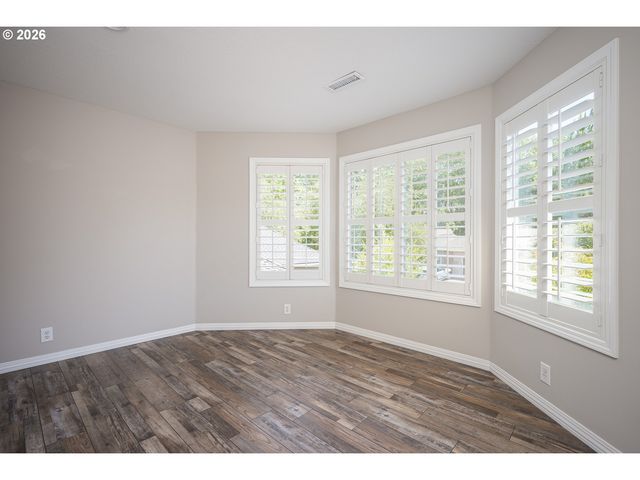 32195 Sw LAKE Dr, Wilsonville, OR 97070
