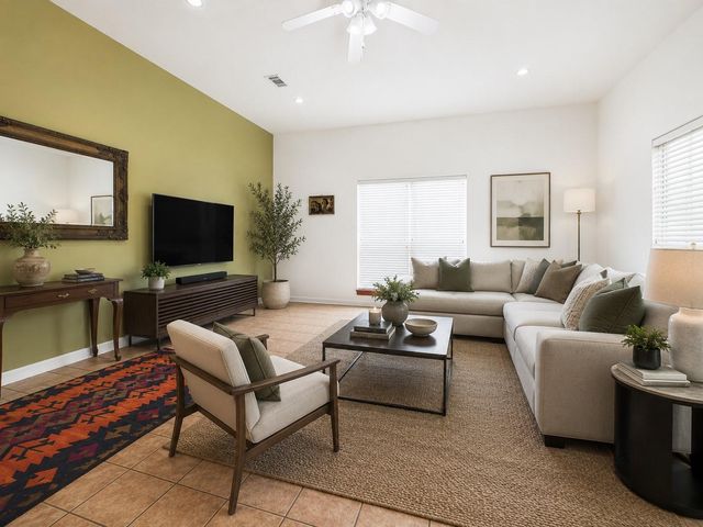 109 W 38th ST A, Austin, TX 78705