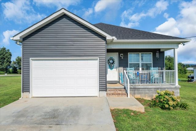 3366 Oak Grove Rd, Decherd, TN 37324
