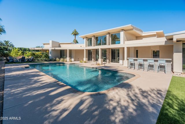 4339 E Via Estrella Court, Phoenix, AZ 85028