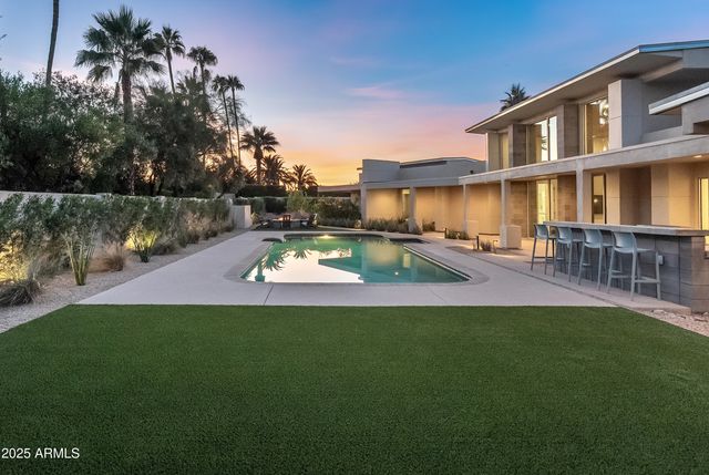 4339 E Via Estrella Court, Phoenix, AZ 85028