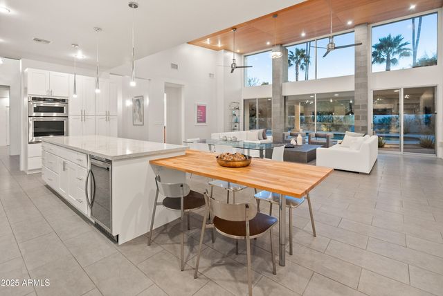 4339 E Via Estrella Court, Phoenix, AZ 85028