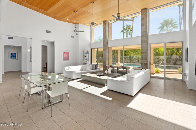 4339 E Via Estrella Court, Phoenix, AZ 85028