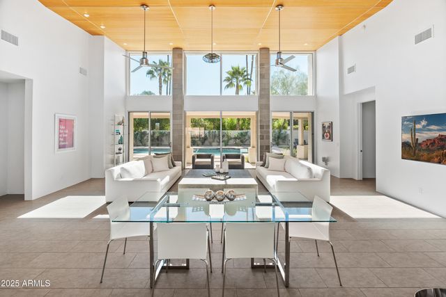 4339 E Via Estrella Court, Phoenix, AZ 85028