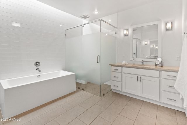 4339 E Via Estrella Court, Phoenix, AZ 85028