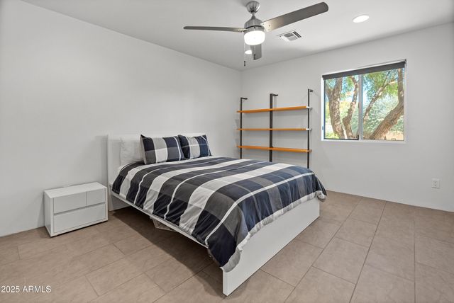 4339 E Via Estrella Court, Phoenix, AZ 85028