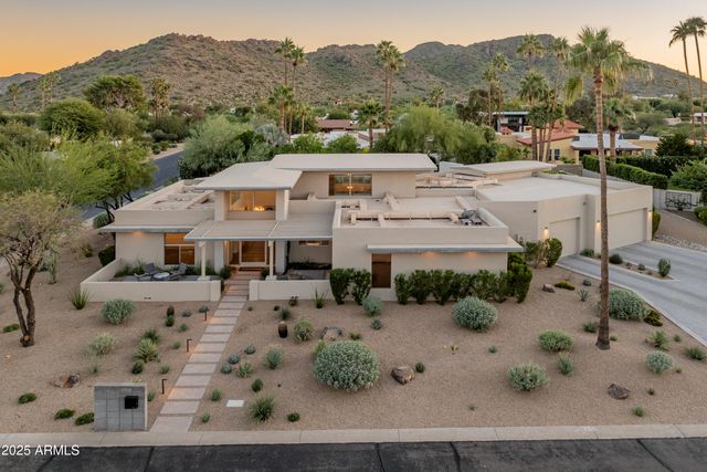 4339 E Via Estrella Court, Phoenix, AZ 85028