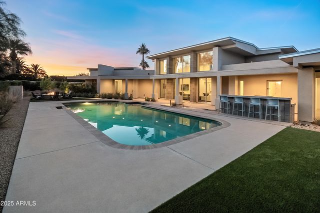 4339 E Via Estrella Court, Phoenix, AZ 85028