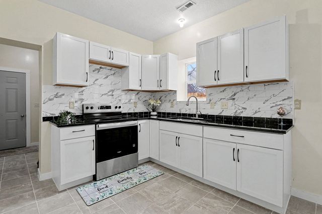 2515 N Arkansas Ave., Wichita, KS 67204