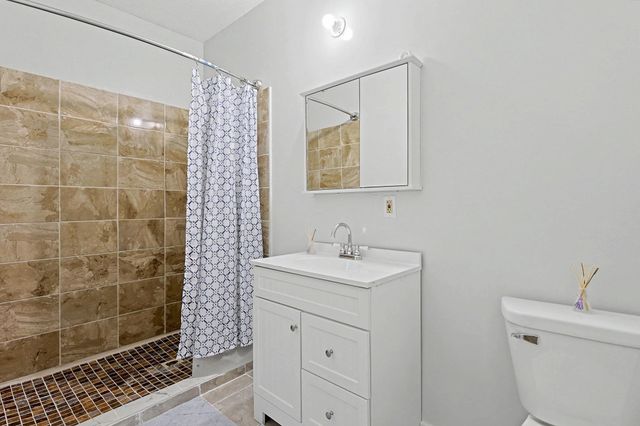 2515 N Arkansas Ave., Wichita, KS 67204