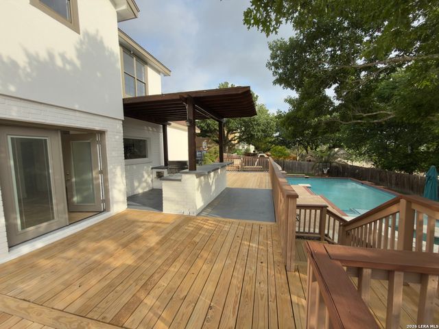 207 River, Castroville, TX 78009