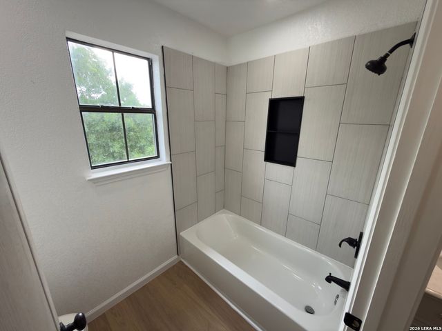 207 River, Castroville, TX 78009