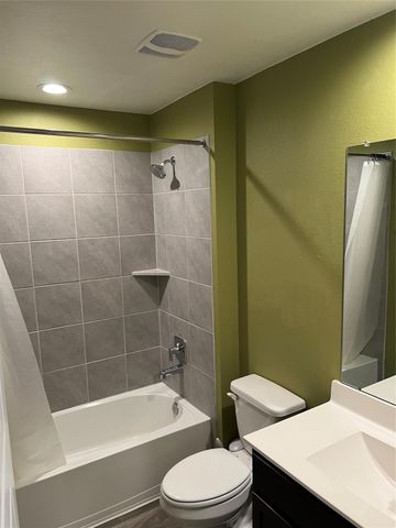 12711 Sydenham Hill Lane, Houston, TX 77047