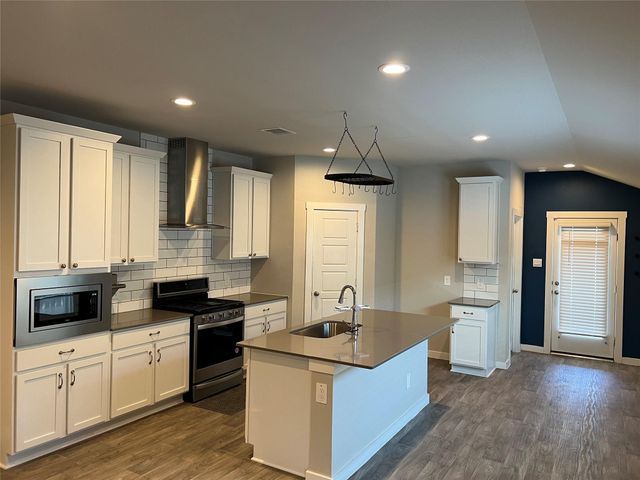 12711 Sydenham Hill Lane, Houston, TX 77047
