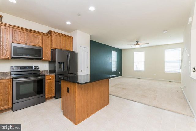 7706 TIMBERCROSS LN, Glen Burnie, MD 21060