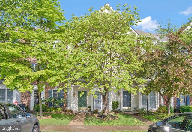 8872 STABLE FOREST PL, Bristow, VA 20136