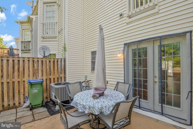 8872 STABLE FOREST PL, Bristow, VA 20136