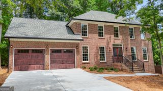 127 N Lakeside Drive NW, Kennesaw, GA 30144