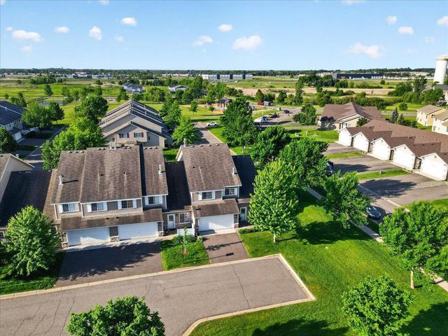 10533 74th Street NE 1, Albertville, MN 55301
